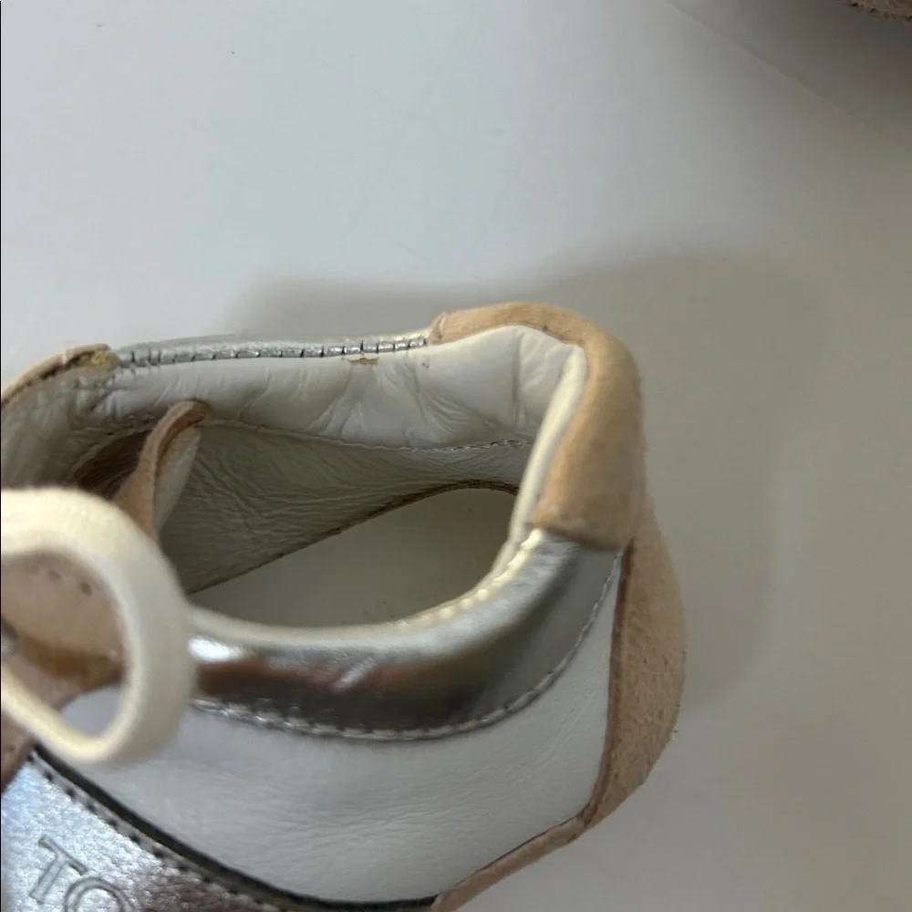 TOD’S Junior Baby Silver and Tan Shoes